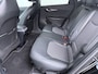 Kia EV6 Air 84 kWh - Stoel-/stuurverwarming - Cruise Control Adaptief - Climate Control - CarPlay - Fabrieksgarantie tot 08-2033