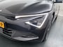 Kia EV6 Air 84 kWh - Stoel-/stuurverwarming - Cruise Control Adaptief - Climate Control - CarPlay - Fabrieksgarantie tot 08-2033