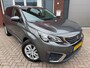 Peugeot 5008 1.2 PureTech Blue Lease Executive / Navi / PDC / Carplay / LM