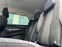 Peugeot 5008 1.2 PureTech Blue Lease Executive / Navi / PDC / Carplay / LM