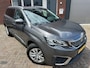 Peugeot 5008 1.2 PureTech Blue Lease Executive / Navi / PDC / Carplay / LM