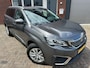 Peugeot 5008 1.2 PureTech Blue Lease Executive / Navi / PDC / Carplay / LM