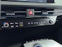 Kia EV6 PLUS 77.4 kWh | SoH 96% | TREKHAAK | NAVI | CLIMA | CRUISE ADAPT. | CAMERA | WARMTEPOMP | 19'' LM VELGEN | LEDER | STUUR- & INTERIEUR VERWARMING |