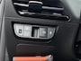 Kia EV6 PLUS 77.4 kWh | SoH 96% | TREKHAAK | NAVI | CLIMA | CRUISE ADAPT. | CAMERA | WARMTEPOMP | 19'' LM VELGEN | LEDER | STUUR- & INTERIEUR VERWARMING |