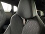 CUPRA Terramar 1.5 TSI e-Hybrid VZ Performance 272 pk Automaat | Navigatie | Panoramadak | Parkeersensoren (Park assist) Rondomzicht camera | Elektr. voorstoelen | Matrix LED koplampen |