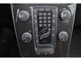 Volvo V40 T2 Nordic+ - Parkeerverwarming - LED-koplampen - Parkeersensoren achter - Verwarmde voorstoelen - Volvo On Call - Navigatie - High performance audio - 16' LMV