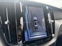 Volvo XC60 2.0 B5 250PK INSCRIPTION AUTOMAAT / NAVI / LEDER / CLIMA / FULL-LED / 20" LMV / PANO. DAK / KEYLESS / HARMAN KARDON / ADAPT. CRUISECONTROL / WINTERPAKKET / NIEUWSTAAT !!