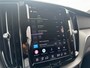 Volvo XC60 2.0 B5 250PK INSCRIPTION AUTOMAAT / NAVI / LEDER / CLIMA / FULL-LED / 20" LMV / PANO. DAK / KEYLESS / HARMAN KARDON / ADAPT. CRUISECONTROL / WINTERPAKKET / NIEUWSTAAT !!