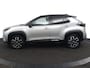 Toyota Yaris Cross 1.5 Hybrid 130 Launch Edition | Origineel Nederlands | Trekhaak | Stuurverwarming | Stoelverwarming |
