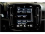 Volvo XC40 1.5 T4 Plug-in Hybrid 155kW/211pk DCT7 Ultimate Dark PANORAMADAK + HARMAN/KARDON + LEER/ALCANTARA + CRUISE + NAVI SENSUS + LANE ASSIST + EL.STOELEN + STOEL-&STUURVERWARMING + CAMERA + KEYLESS + PARKSENSOREN V&A + 19” LM-VELGEN!!
