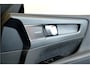 Volvo XC40 1.5 T4 Plug-in Hybrid 155kW/211pk DCT7 Ultimate Dark PANORAMADAK + HARMAN/KARDON + LEER/ALCANTARA + CRUISE + NAVI SENSUS + LANE ASSIST + EL.STOELEN + STOEL-&STUURVERWARMING + CAMERA + KEYLESS + PARKSENSOREN V&A + 19” LM-VELGEN!!