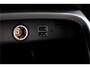 Volvo XC40 1.5 T4 Plug-in Hybrid 155kW/211pk DCT7 Ultimate Dark PANORAMADAK + HARMAN/KARDON + LEER/ALCANTARA + CRUISE + NAVI SENSUS + LANE ASSIST + EL.STOELEN + STOEL-&STUURVERWARMING + CAMERA + KEYLESS + EL.TREKHAAK + PARKSENSOREN V&A + 19” LM-VELGEN!!