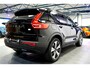 Volvo XC40 1.5 T4 Plug-in Hybrid 155kW/211pk DCT7 Ultimate Dark PANORAMADAK + HARMAN/KARDON + LEER/ALCANTARA + CRUISE + NAVI SENSUS + LANE ASSIST + EL.STOELEN + STOEL-&STUURVERWARMING + CAMERA + KEYLESS + EL.TREKHAAK + PARKSENSOREN V&A + 19” LM-VELGEN!!