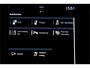 Volvo XC40 1.5 T4 Plug-in Hybrid 155kW/211pk DCT7 Ultimate Dark PANORAMADAK + HARMAN/KARDON + LEER/ALCANTARA + CRUISE + NAVI SENSUS + LANE ASSIST + EL.STOELEN + STOEL-&STUURVERWARMING + CAMERA + KEYLESS + EL.TREKHAAK + PARKSENSOREN V&A + 19” LM-VELGEN!!