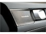 Volvo XC40 1.5 T4 Plug-in Hybrid 155kW/211pk DCT7 Ultimate Dark PANORAMADAK + HARMAN/KARDON + LEER/ALCANTARA + CRUISE + NAVI SENSUS + LANE ASSIST + EL.STOELEN + STOEL-&STUURVERWARMING + CAMERA + KEYLESS + PARKSENSOREN V&A + 19” LM-VELGEN!!