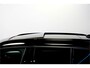 Volvo XC40 1.5 T4 Plug-in Hybrid 155kW/211pk DCT7 Ultimate Dark PANORAMADAK + HARMAN/KARDON + LEER/ALCANTARA + CRUISE + NAVI SENSUS + LANE ASSIST + EL.STOELEN + STOEL-&STUURVERWARMING + CAMERA + KEYLESS + EL.TREKHAAK + PARKSENSOREN V&A + 19” LM-VELGEN!!
