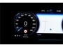 Volvo XC40 1.5 T4 Plug-in Hybrid 155kW/211pk DCT7 Ultimate Dark PANORAMADAK + HARMAN/KARDON + LEER/ALCANTARA + CRUISE + NAVI SENSUS + LANE ASSIST + EL.STOELEN + STOEL-&STUURVERWARMING + CAMERA + KEYLESS + EL.TREKHAAK + PARKSENSOREN V&A + 19” LM-VELGEN!!