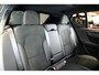 Volvo XC40 1.5 T4 Plug-in Hybrid 155kW/211pk DCT7 Ultimate Dark PANORAMADAK + HARMAN/KARDON + LEER/ALCANTARA + CRUISE + NAVI SENSUS + LANE ASSIST + EL.STOELEN + STOEL-&STUURVERWARMING + CAMERA + KEYLESS + EL.TREKHAAK + PARKSENSOREN V&A + 19” LM-VELGEN!!