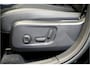 Volvo XC40 1.5 T4 Plug-in Hybrid 155kW/211pk DCT7 Ultimate Dark PANORAMADAK + HARMAN/KARDON + LEER/ALCANTARA + CRUISE + NAVI SENSUS + LANE ASSIST + EL.STOELEN + STOEL-&STUURVERWARMING + CAMERA + KEYLESS + PARKSENSOREN V&A + 19” LM-VELGEN!!