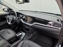Kia Niro EV e-Niro ExecutiveLine 64 kWh Navigatie | Schuifdak | Lederen bekleding | Stoel verwarming en verkoeling