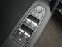 Renault Captur 1.6 E-Tech Full Hybrid 145 Rive Gauche - RIJKLAARPRIJS - Eerste Eigenaar - All Seasonbanden - Achteruitrijcamera - Trekhaak - Dealeronderhouden
