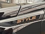 Peugeot 2008 1.2 Hybrid 136 Style Climate | Carplay | Cruise | Parkeersensoren Achter | LED | DAB | Airco (automatisch) | Apple Carplay/Android Auto|telefoonintegratie premium | Cruise control