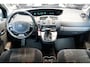 Renault Scenic 1.6-16V Privilège Comfort | AUTOMAAT | TREKHAAK | CRUISE | AIRCO | PDC | APK | NAP.