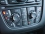 Opel Cascada 1.6 Turbo Cosmo | 170 PK | Cabriolet | Stoel en stuurverwarming | Navigatie | Achteruitrijcamera | 19 inch lichtmetalen velgen | Climate control | Dodehoek detectie