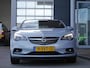 Opel Cascada 1.6 Turbo Cosmo | 170 PK | Cabriolet | Stoel en stuurverwarming | Navigatie | Achteruitrijcamera | 19 inch lichtmetalen velgen | Climate control | Dodehoek detectie