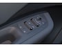 Lynk & Co 02 More 66 kWh UIT VOORRAAD LEVERBAAR - Panoramadak - 360º Camera - Harman/Kardon audio - Adaptieve cruise control - dodehoekdetectie met correctie - Verwarmde voorstoelen - Parkeersensoren voor & achter - Draadloze tel. lader - Apple Carplay/Android Auto - Extra getint glas - 20' LMV
