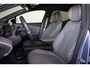 Lynk & Co 02 More 66 kWh UIT VOORRAAD LEVERBAAR - Panoramadak - 360º Camera - Harman/Kardon audio - Adaptieve cruise control - dodehoekdetectie met correctie - Verwarmde voorstoelen - Parkeersensoren voor & achter - Draadloze tel. lader - Apple Carplay/Android Auto - Extra getint glas - 20' LMV