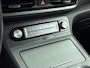 Hyundai Kona Electric EV FASHION 64 kWh | SoH 93% | DODEHOEK DETECTIE | PDC | 3 FASEN | WARMTEPOMP | CAMERA | CLIMA | CRUISE ADAPT. | NAVI | PRIVACY GLASS | DAKRAILING | APPLE CAR PLAY & ADROID AUTO | ALL SEASONS |