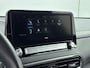 Hyundai Kona Electric EV FASHION 64 kWh | SoH 93% | DODEHOEK DETECTIE | PDC | 3 FASEN | WARMTEPOMP | CAMERA | CLIMA | CRUISE ADAPT. | NAVI | PRIVACY GLASS | DAKRAILING | APPLE CAR PLAY & ADROID AUTO | ALL SEASONS |