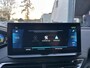 Peugeot 3008 1.6 HYbrid 180 PK Allure Pack Business | Plug In Hybride | Slechts 9200 KM | Navigatie | LED Verlichting | Camera | Parkeersensoren V+A | Digitaal Dashboard | Keyless Entry | Lichtmetalen Velgen 18 Inch | Climate Control | Cruise Control |