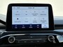 Ford Kuga 2.5 PHEV ST-Line / B & O Audio / Camera 360 / Adaptieve Cruise / Elektr. Bestuurders Stoel / Elektr. Achterklep / Leder Alcantara Bekleding / Parkeer Assistent / DAB / AppleCarplay & Android Auto /