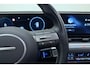 Hyundai Kona 1.6 GDI HEV Premium Automaat | Lederen bekleding | Stoel & Stuurverwarming | Camera | Climate control | Navigatie | Keyless | Dakrails