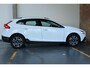 Volvo V40 Cross Country T3 Automaat Edition+ | Afneembare trekhaak | Stoelverwarming | Navigatie | Volvo on Call | Climate control | Parkeersensoren achter | High performance audio | Dealeronderhouden