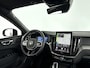 Volvo XC60 T8 Plug-in hybrid AWD Ultra Black Edition | SOH 100% | Panoramadak | 360° camera | Harman Kardon | Head-up display | Stoelventilatie | Stoel- en Stuurverwarming