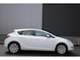 Opel Astra 1.6 180pk Turbo Automaat/ Cosmo/ Parkeersensor/Dealeronderh.