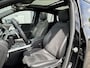 Mercedes-Benz GLA 250 e AMG // Trekhaak / Panoramadak // Keyless Entry // MultiBeam LED // Carplay // Sfeerverlichting