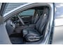 Volkswagen Passat Variant 1.5 eHybrid 204pk R-Line Edition | Panoramadak | Trekhaak | Harman Kardon Audio