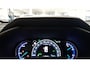 Toyota RAV4 2.5 Hybrid AWD Executive Origineel NL auto Treeplanken Trekhaak Premium Pack 1650kg trekgewicht AWD Executive Origineel NL auto Treeplanken Trekhaak Premium Pack 1650kg trekgewicht