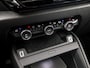 Citroën C4 1.2 Puretech Shine Automaat (APPLE CARPLAY, GROOT NAVI, 360 CAMERA, STUUR/STOELVERWARMING, SPORTSTOELEN, KEYLESS, GETINT GLAS, ADAPTIVE CRUISE, NIEUWSTAAT)