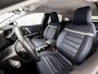 Citroën C4 1.2 Puretech Shine Automaat (APPLE CARPLAY, GROOT NAVI, 360 CAMERA, STUUR/STOELVERWARMING, SPORTSTOELEN, KEYLESS, GETINT GLAS, ADAPTIVE CRUISE, NIEUWSTAAT)