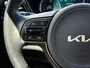 Kia Niro EV E-Niro DynamicPlusLine 64 kWh | SOH 100% | BTW | Panoramadak | Parkeersens. V+A+Camera | Stoelverwarming + Stuurverwarming