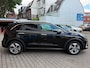 Kia Niro EV E-Niro DynamicPlusLine 64 kWh | BTW | Panoramadak | Parkeersens. V+A+Camera | Stoelverwarming + Stuurverwarming