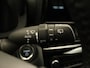 Toyota Yaris Cross 1.5 Hybrid 130 Dynamic - DEMO & DIRECT UIT VOORRAAD LEVERBAAR - NAVIGATIE - PARKEERSENSOREN VOOR/ ACHTER - VOORSTOELEN VERWARMD - STUUR VERWARMD - DODEHOEK DETECTIE - KEYLESS ENTRY/ START - CLIMATE CONTROL - APPLE CARPLAY/ ANDROID AUTO