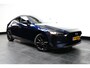 Mazda 3 2.0 e-SkyActiv-G M Hybrid 150 Sportive | NL-AUTO! | 1E EIGENAAR! | ADAPTIVE CRUISE | BTW! | CAMERA | STOELVERWARMING | PARK SENS V+A | HEAD UP | DODE HOEK | BOSE AUDIO
