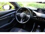 Mazda 3 2.0 e-SkyActiv-G M Hybrid 150 Sportive | NL-AUTO! | 1E EIGENAAR! | ADAPTIVE CRUISE | BTW! | CAMERA | STOELVERWARMING | PARK SENS V+A | HEAD UP | DODE HOEK | BOSE AUDIO