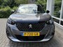 Peugeot 2008 1.2 PureTech GT | Trekhaak | Schuif kantel Dak | Navigatie | Achteruitrijd Camera | Climate & Cruise Control |